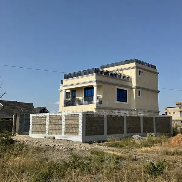 5bdrm Mansion in Murera, Kamakis for sale