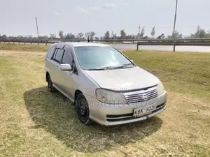 Nissan Liberty 2002 Silver