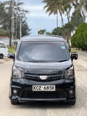 Toyota Noah 2012 Black