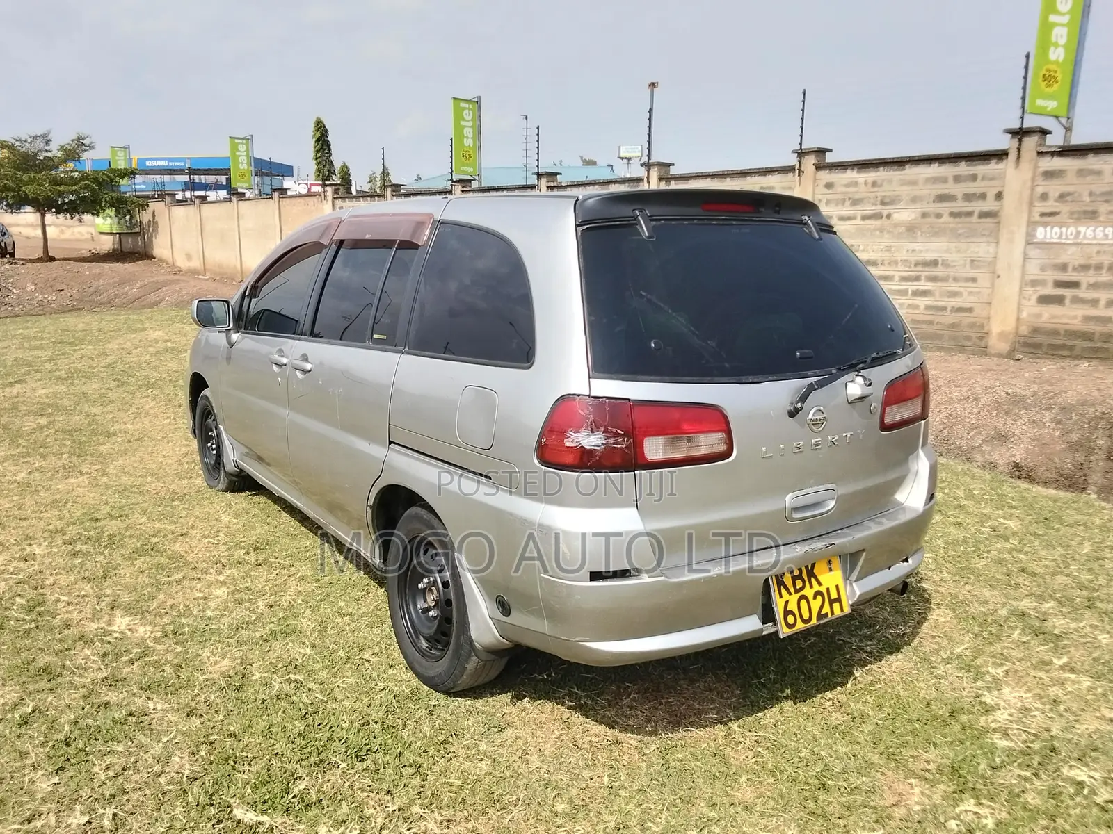 Nissan Liberty 2002 Silver