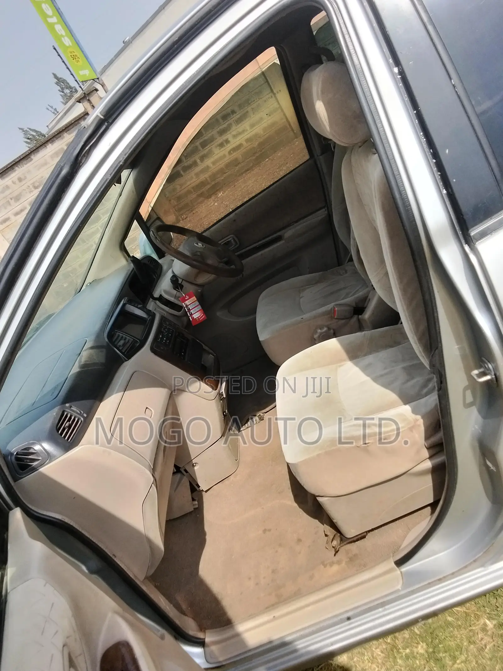 Nissan Liberty 2002 Silver