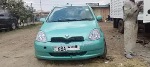 Toyota Vitz 2001 Green