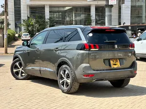 Peugeot 5008 2.0 BlueHDi 150 GT Line 2018 Green