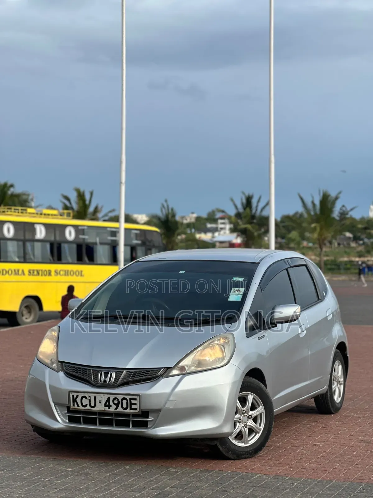 Honda Fit 2012 Silver