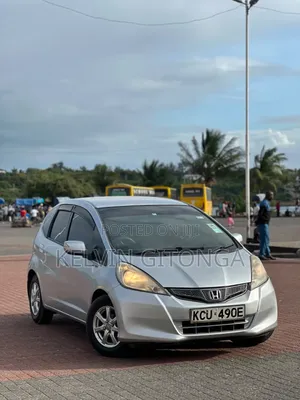 Honda Fit 2012 Silver