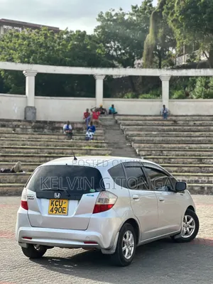 Honda Fit 2012 Silver