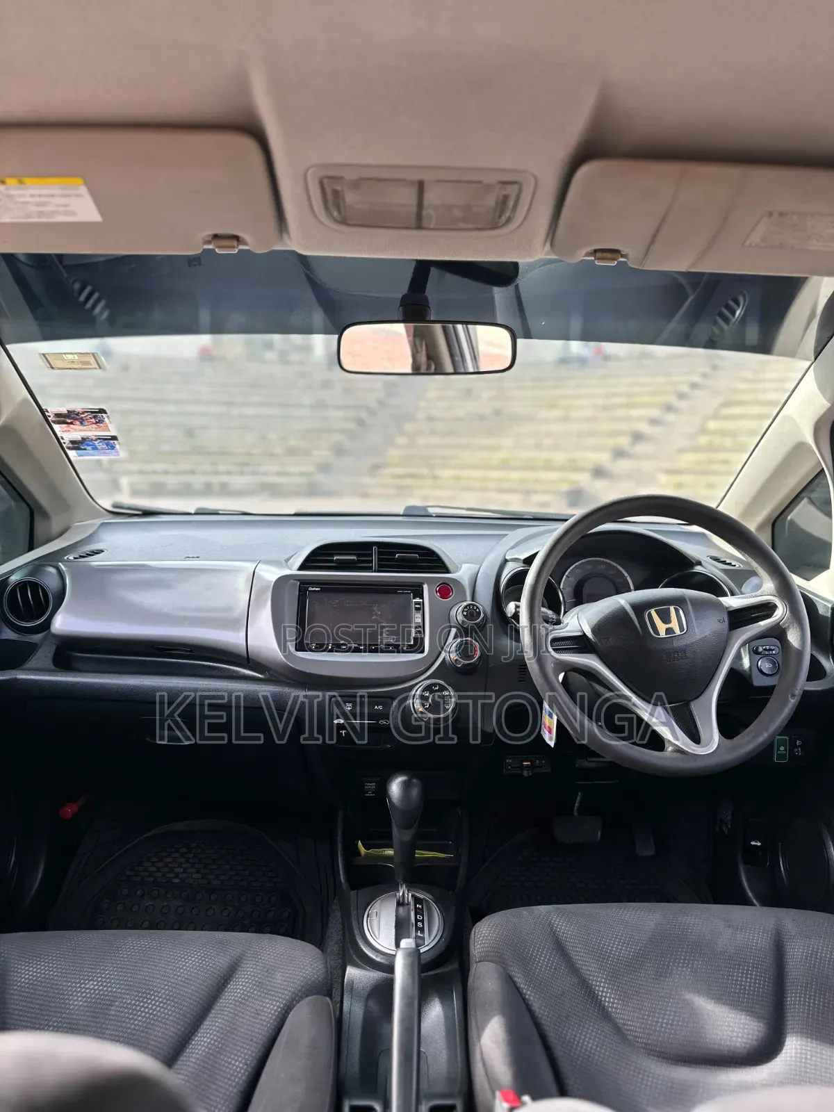 Honda Fit 2012 Silver