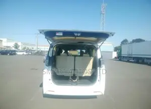 Toyota Vellfire 2018 White