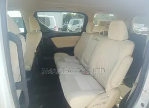 Toyota Vellfire 2018 White