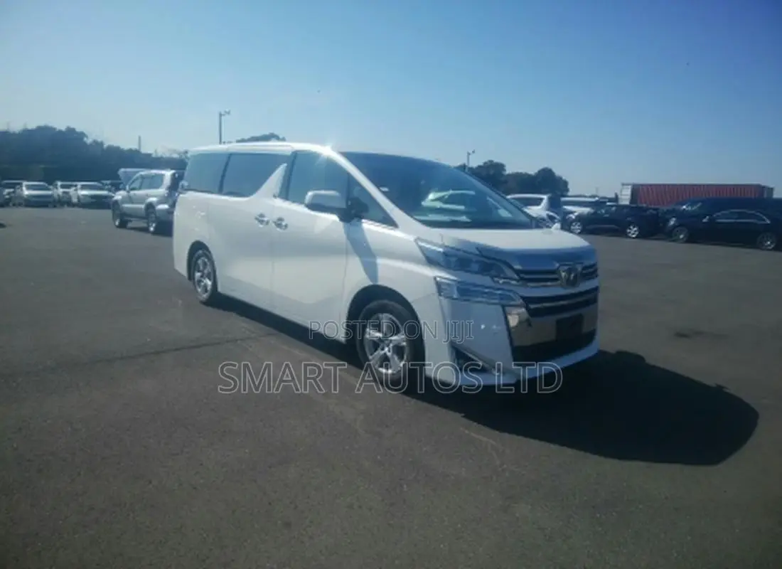 Toyota Vellfire 2018 White