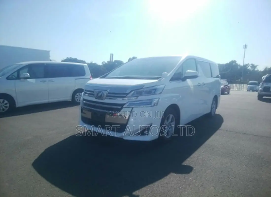 Toyota Vellfire 2018 White