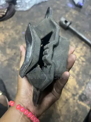 Gear Mounting Nissan Note