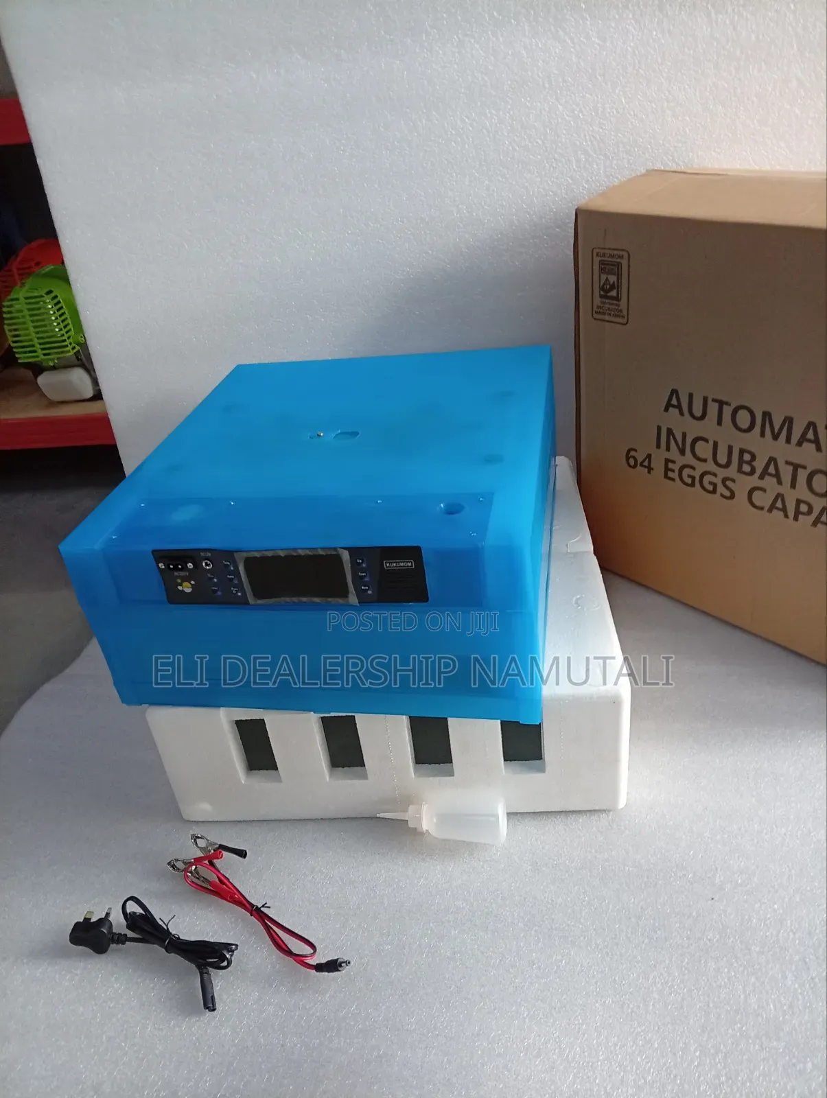 Efficient 64 Egg Incubator With Automatic Temperature Control