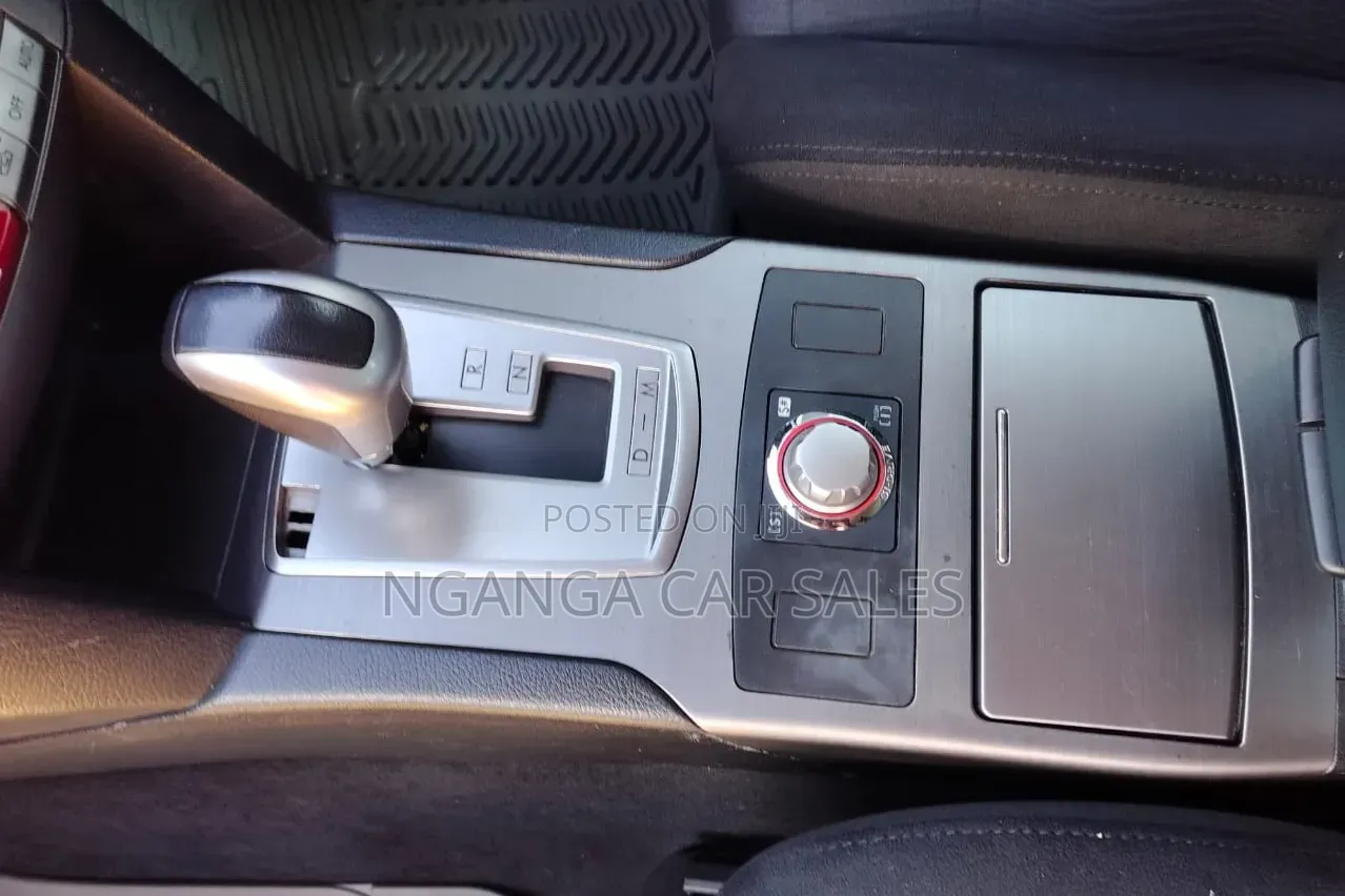 Subaru Outback 2011 Gray