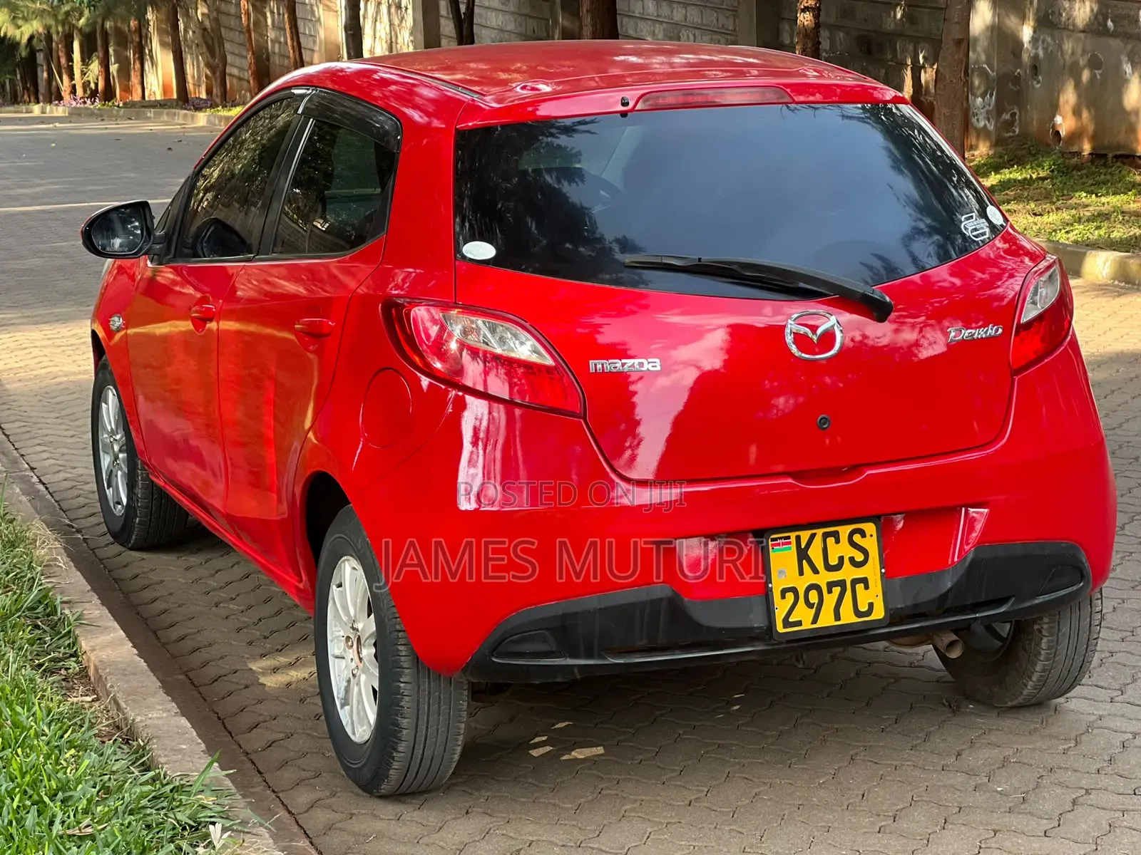 Mazda Demio 2011 Red