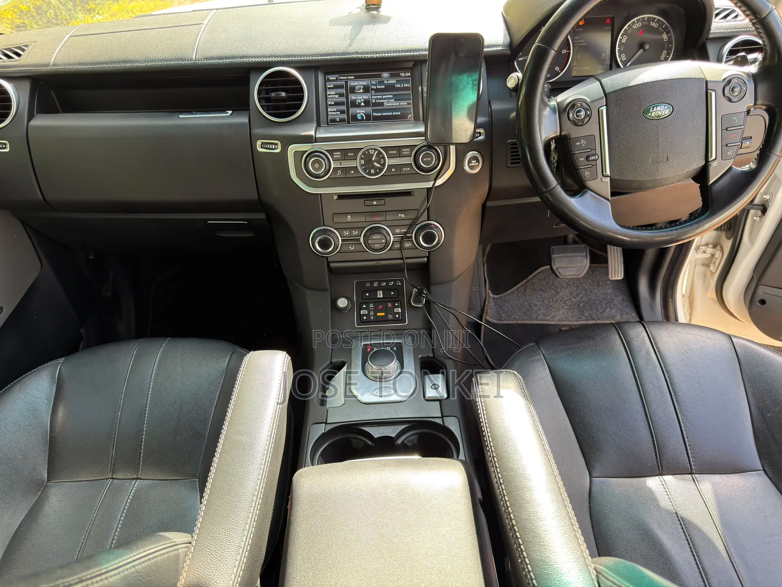 Land Rover Lr4 4dr SUV 4WD (3.0L 6cyl S/C 8A) 2014 White