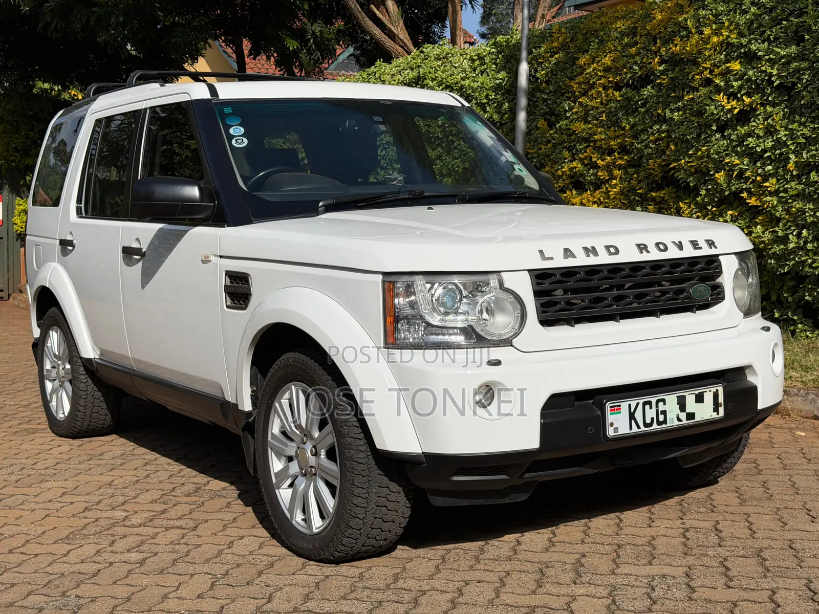 Land Rover Lr4 4dr SUV 4WD (3.0L 6cyl S/C 8A) 2014 White