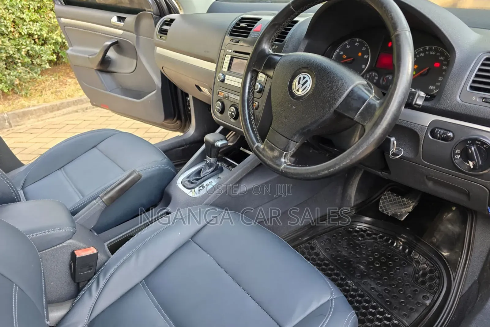 Volkswagen Golf 2006 Black