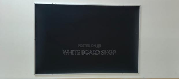 Wall Pinboard for Small Spaces – Smart, Stylish Functional - main view