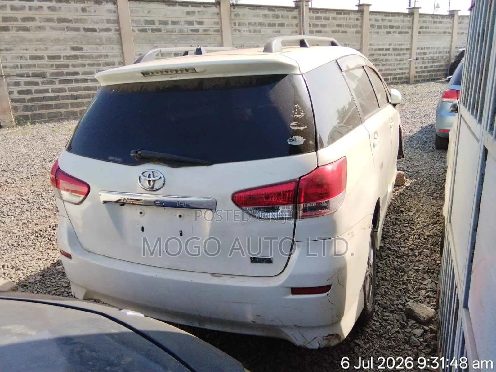 Toyota Wish 2011 White