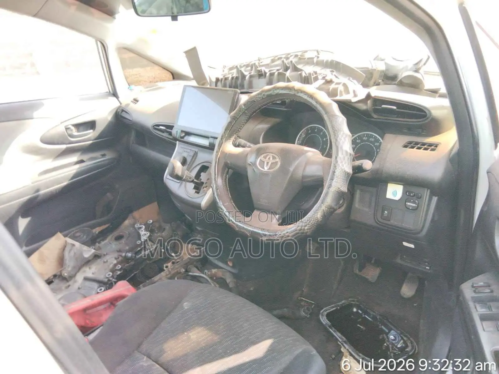 Toyota Wish 2011 White