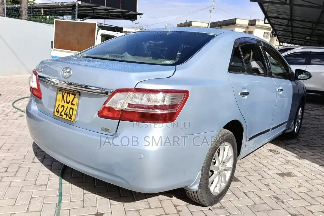 Toyota Premio 2013 Gray