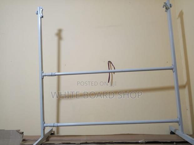 Whiteboard Movable Stand for 4ft X 3ft to 6ft X 4ft Whiteboards