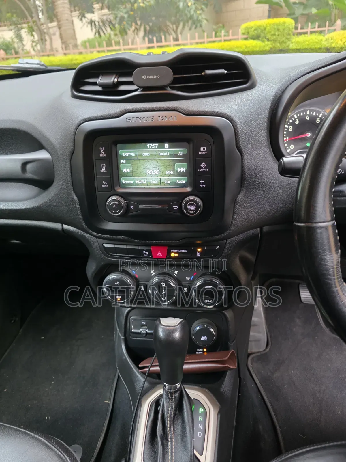 Jeep Renegade 2016 Orange