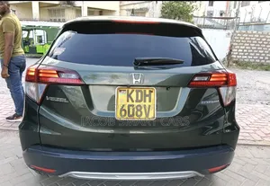 Honda Vezel 2017 Green