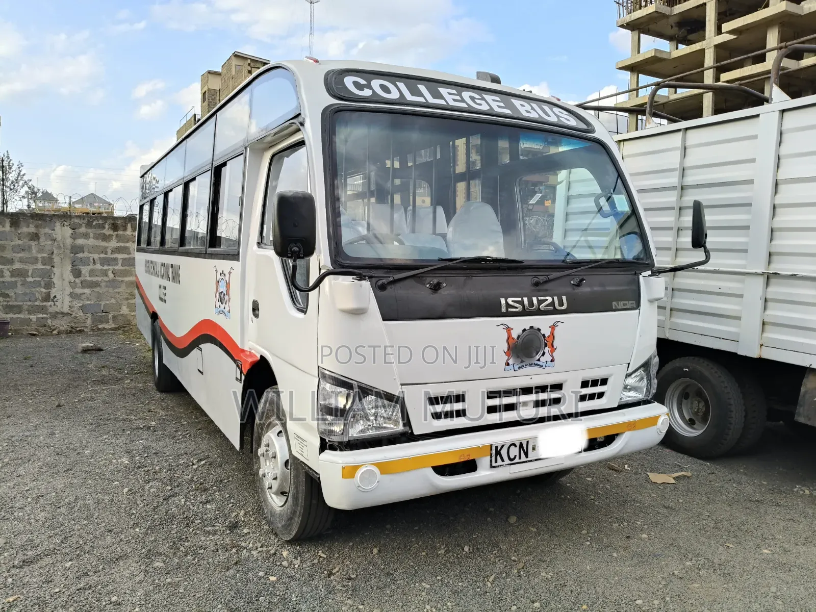Isuzu NQR 2017 White