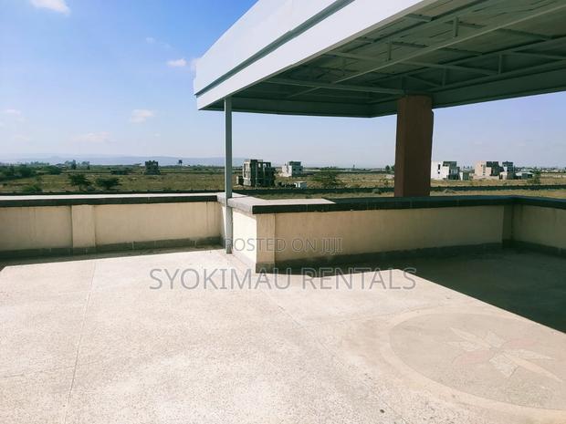 5bdrm Maisonette in Gateway Mall Area for rent - thumbnail 8