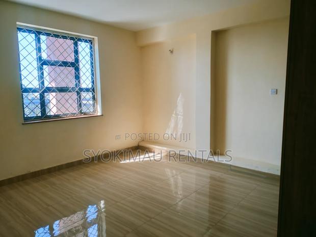 5bdrm Maisonette in Gateway Mall Area for rent - thumbnail 13