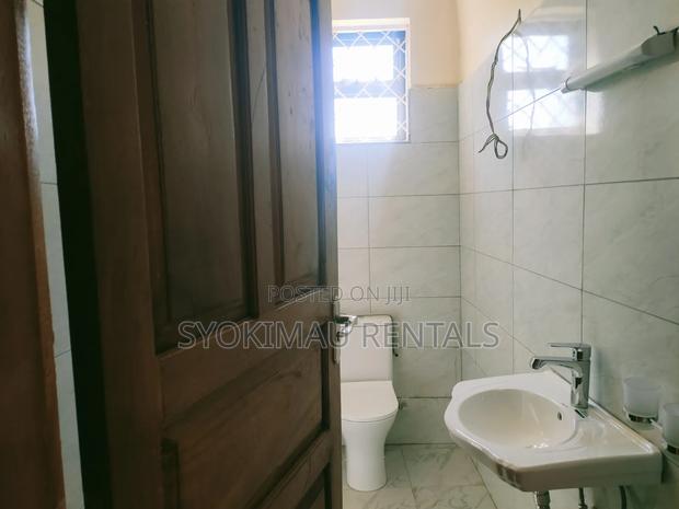 5bdrm Maisonette in Gateway Mall Area for rent - thumbnail 18