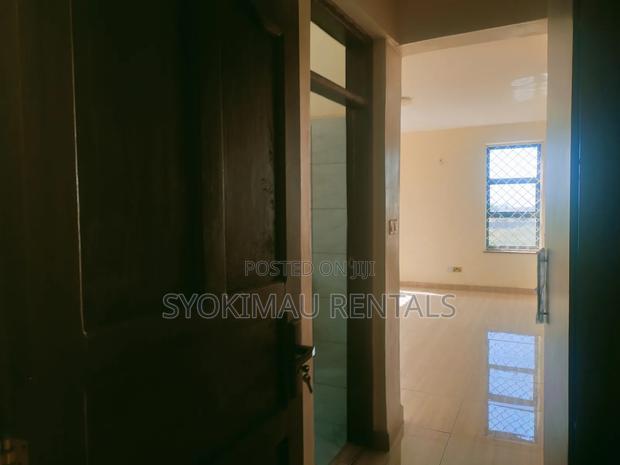 5bdrm Maisonette in Gateway Mall Area for rent - thumbnail 19