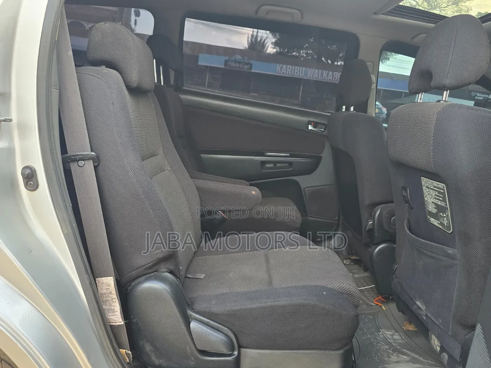 Toyota Wish 2005 Silver