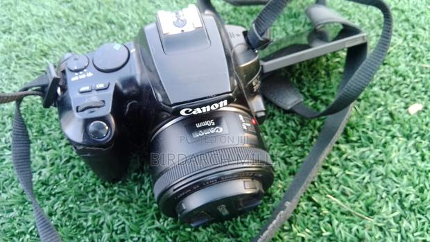 Canon 250d - thumbnail 4