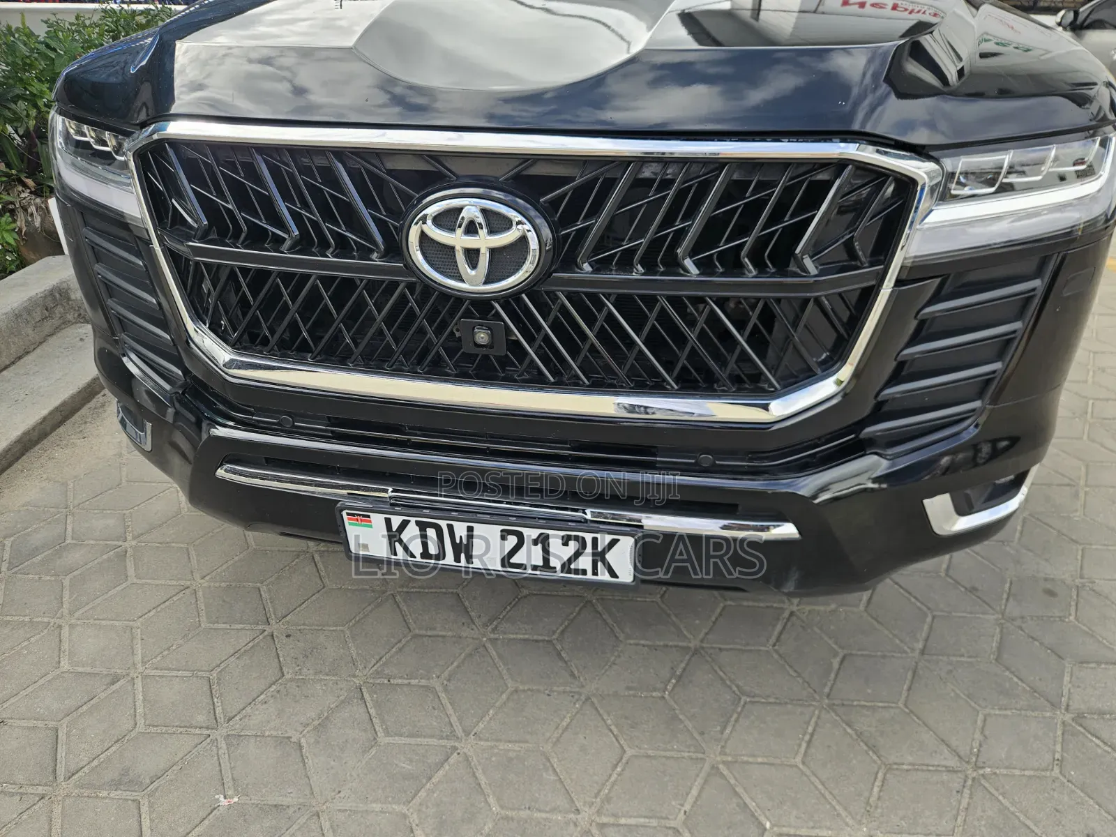 Toyota Land Cruiser 2016 Black