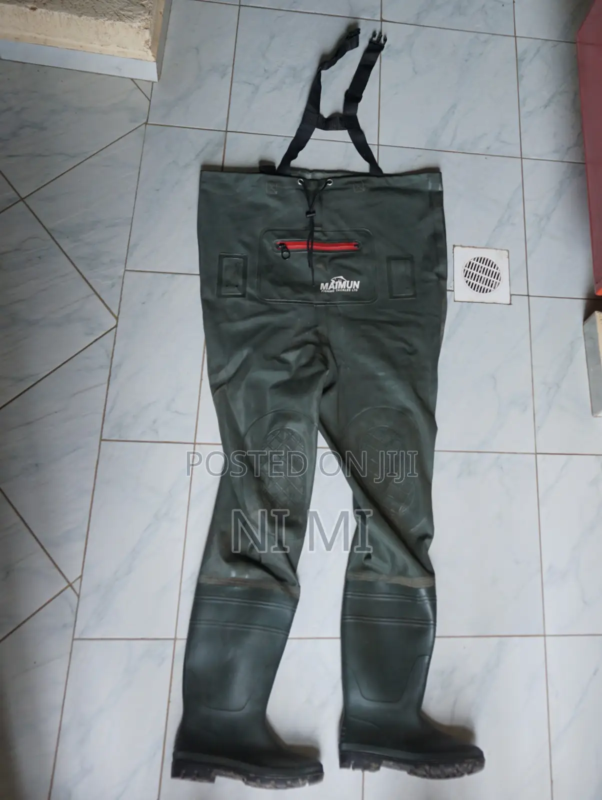 Waders / Fully Waterproof Trousers