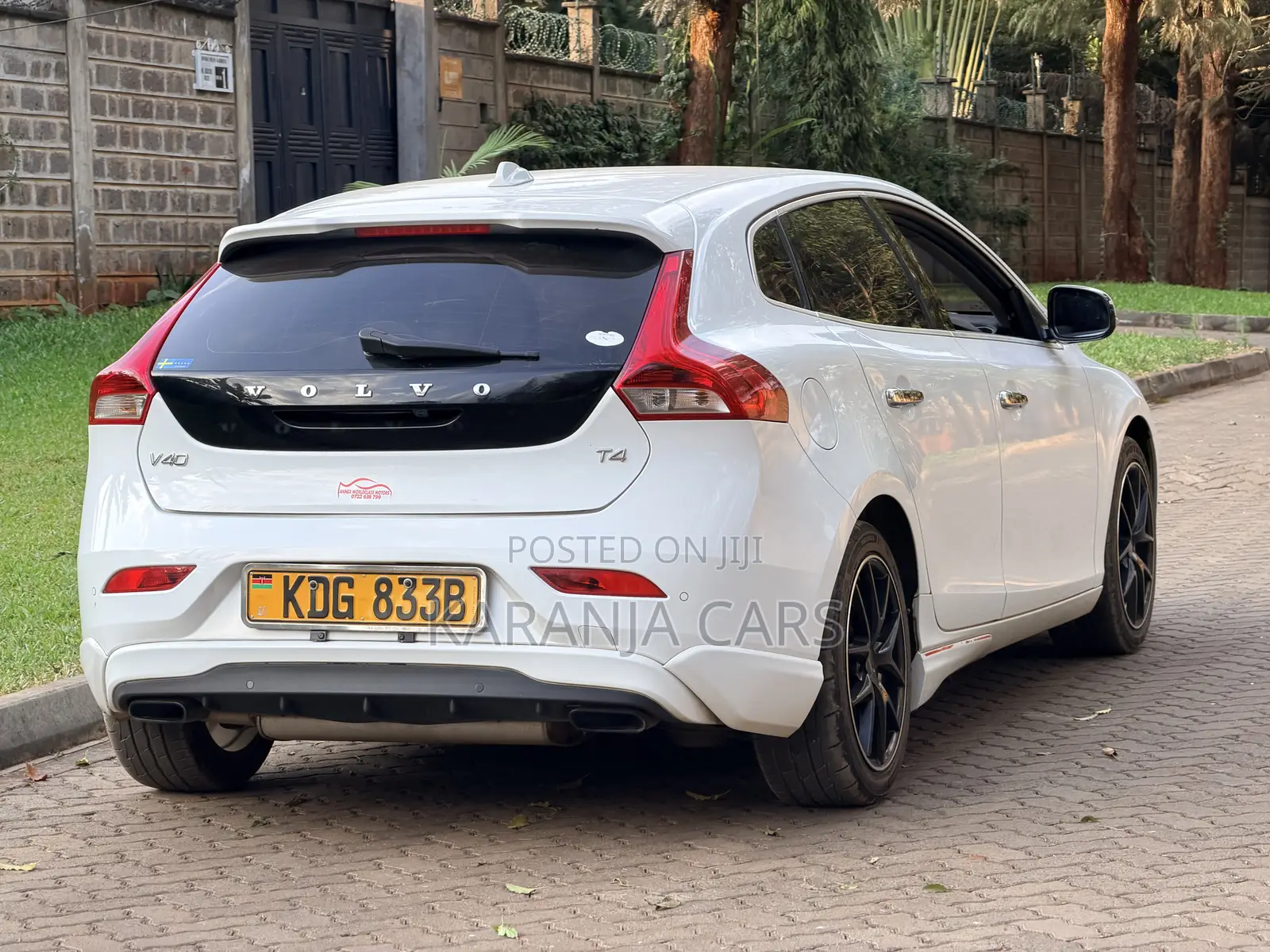 Volvo V40 2014 White