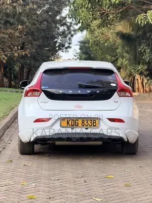 Volvo V40 2014 White