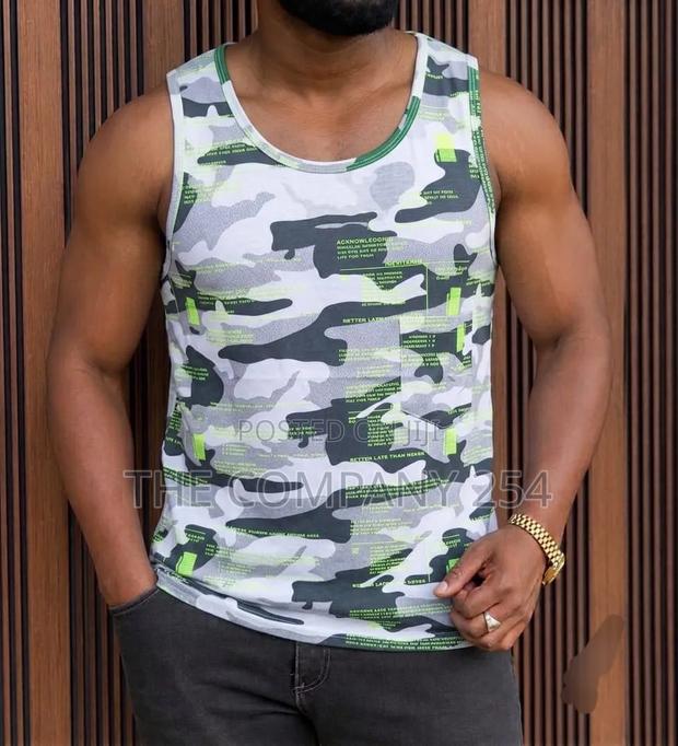 Quality Casual Camouflage Designer Sliglet Designer Vest