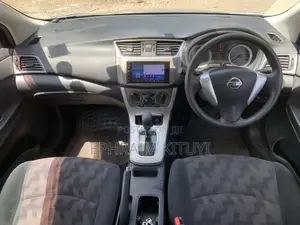 Nissan Sylphy 2019 Silver
