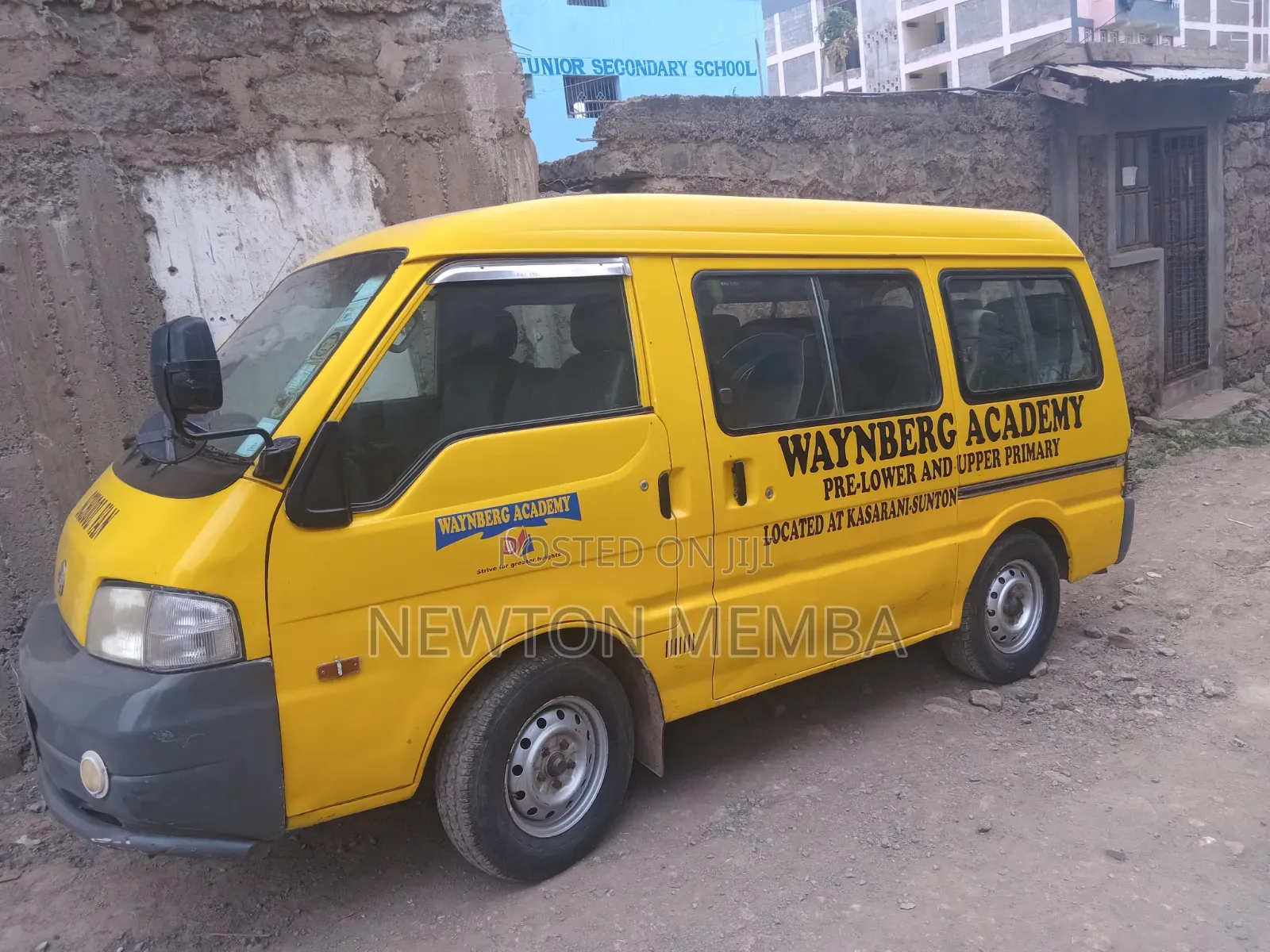 Nissan Vanette 2016 Yellow