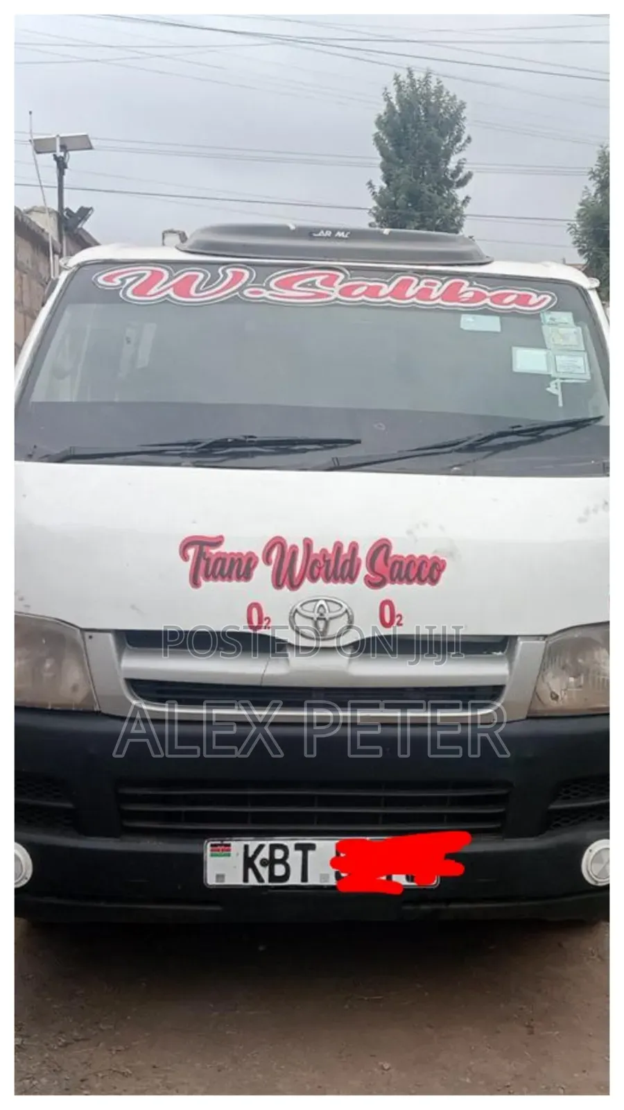 Toyota HiAce 2005 White