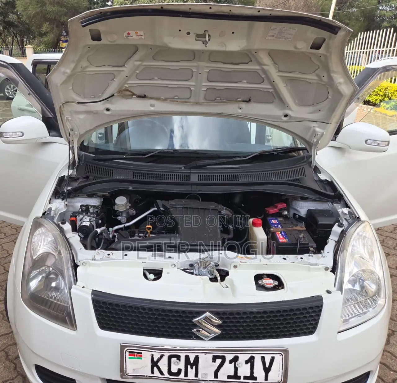 Suzuki Swift 2010 Gray