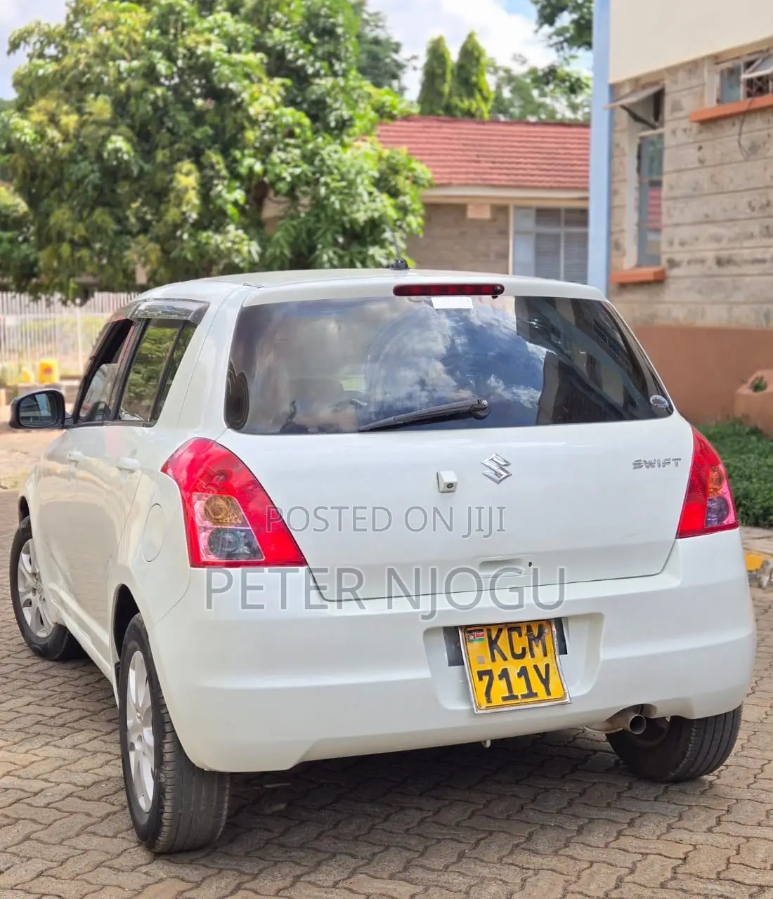 Suzuki Swift 2010 Gray