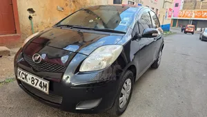 Toyota Vitz 2009 Black