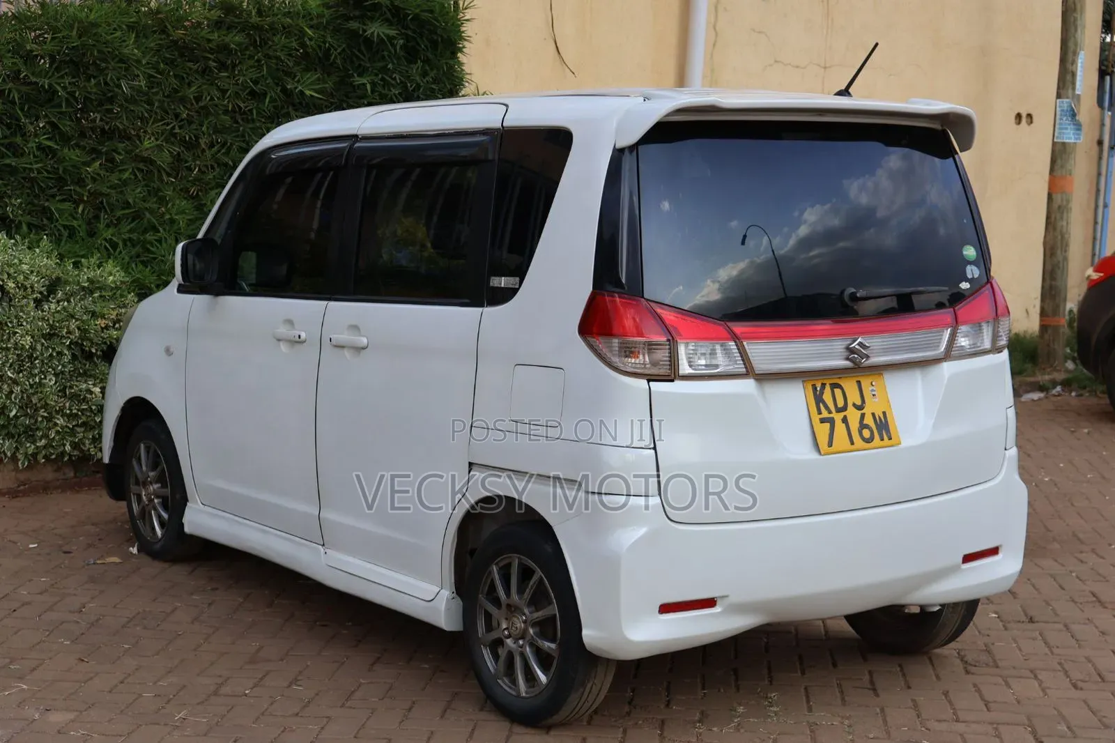 Suzuki Solio 2014 Pearl