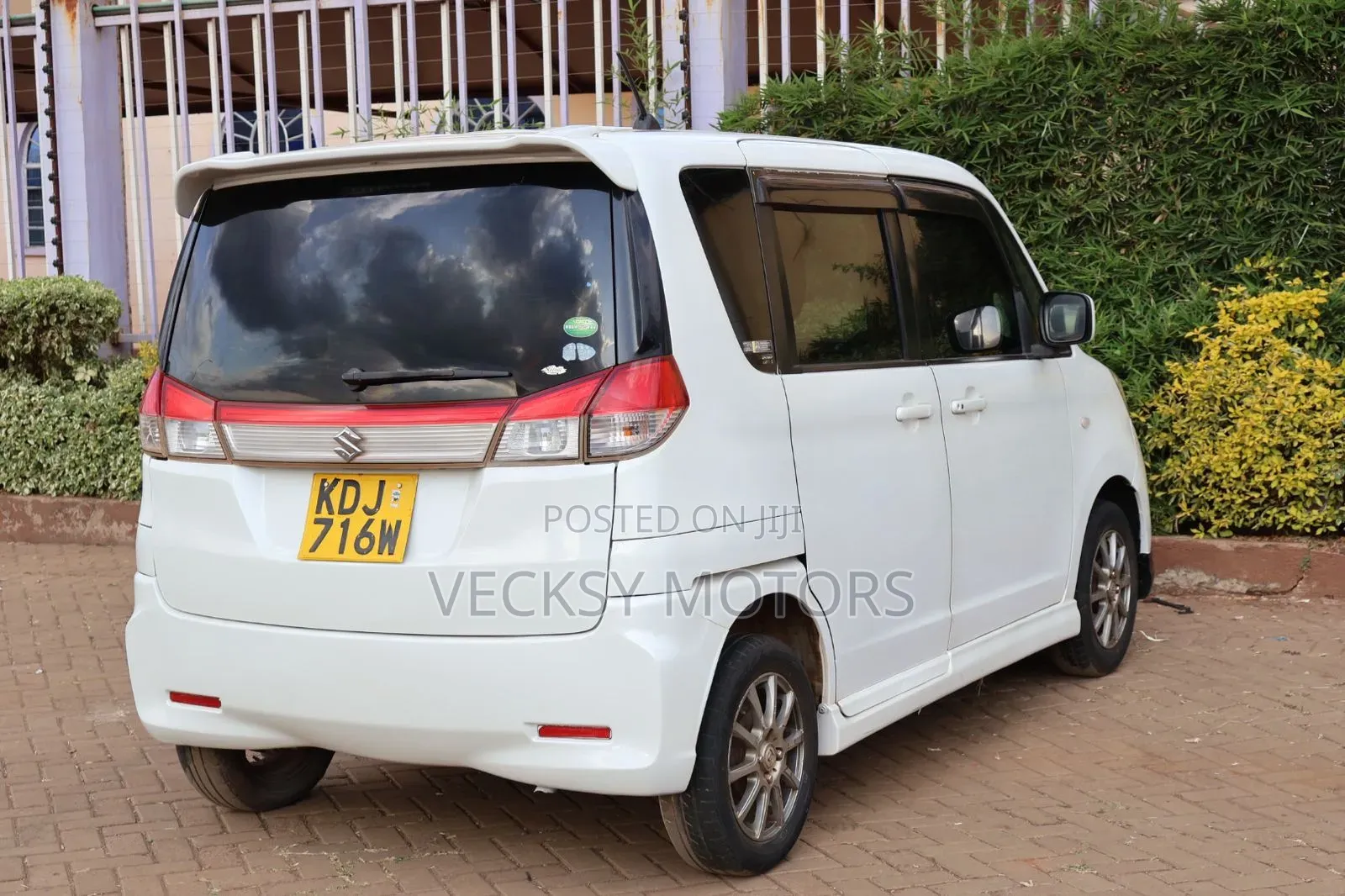 Suzuki Solio 2014 Pearl