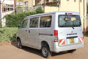 Toyota TownAce 2011 Silver